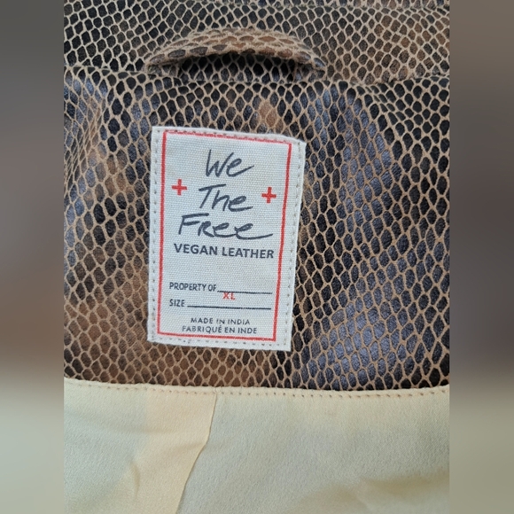 Free People Women's Faux Leather Fenix Snakeskin Moto Jacket Size XL - Picture 9 of 16